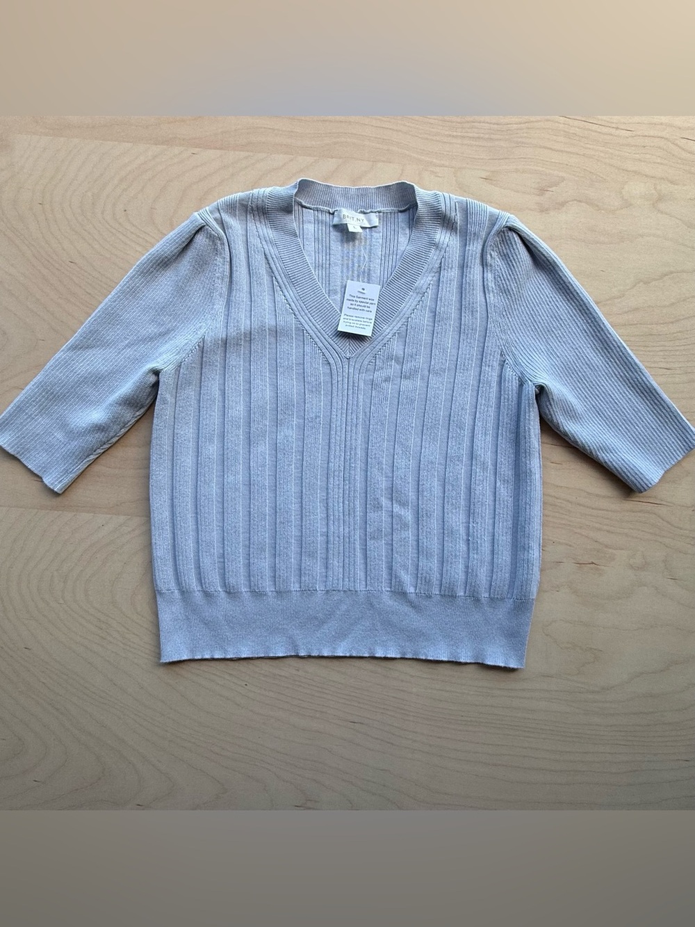 Brit.NY Ribbed v-neck Sweater Lightweight Knit Top Shirt Blue Gray size L NWT - Picture 1 of 8